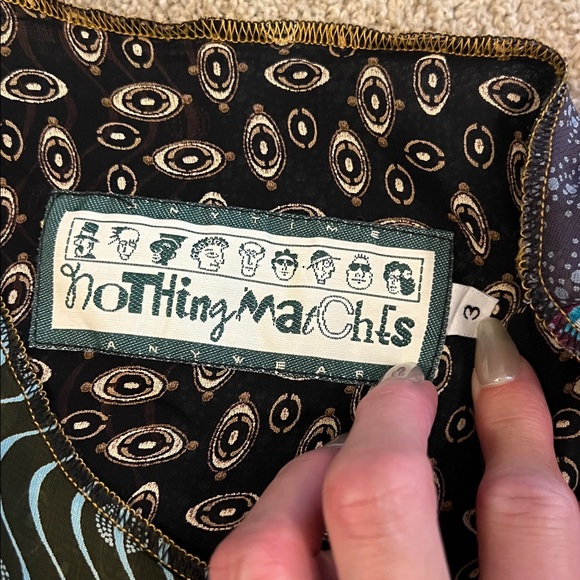 Vintage 90’s Nothing Matches Shirt - L/XL - Picture 2 of 10